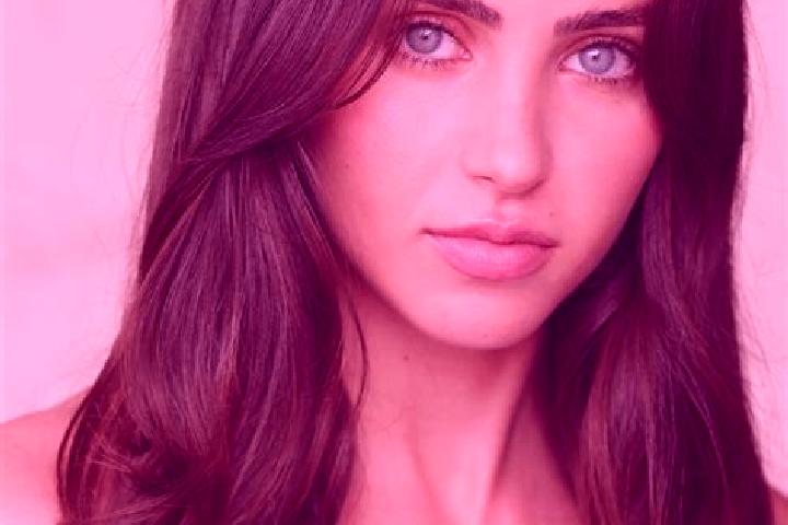 Riley, 30, a brunette dark-eyed caribbean companion based in Tegoleto. Offering Deep French Kissing, Girlfriend Experience, GFE. Available for incall and out...