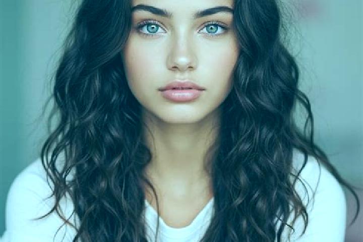 Riley, 30, a brunette grey-eyed mediterranean companion based in Kolinkivtsy. Offering CIM, Massage, 69, Striptease. Available for incall and outcall, overni...