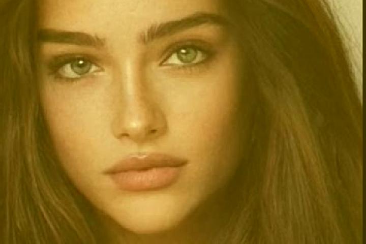 Riley, 30, a chestnut grey-eyed caucasian companion based in Gola Gokarannath. Offering Fetish, GFE, OWO. Available for incall and outcall, day and evening d...
