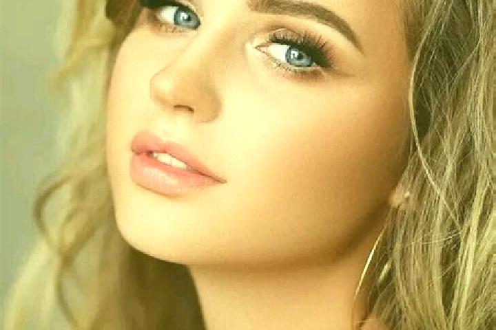 Riley, 30, a dark blonde blue-eyed mediterranean companion based in Sandoukouma. Offering Duos, Roleplay, Travel Companion. Available for incall and outcall,...