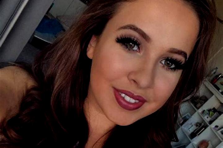 Riley, 30, a dark blonde dark-eyed latina companion based in Becmen. Offering Prostate Massage, OWO, A-Level. Available for incall and outcall, day and eveni...