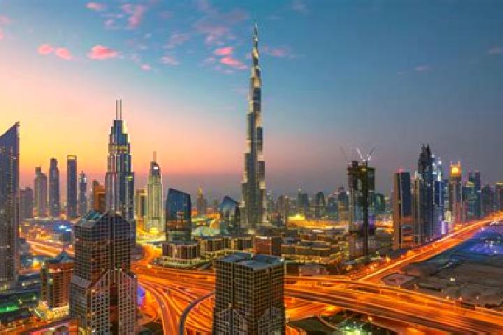 Riley, 30 — Escort in Al Bada a, United Arab Emirates