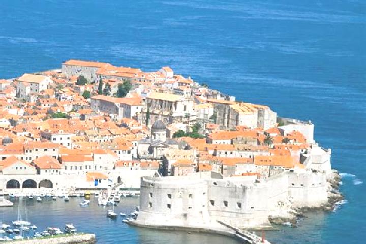 Riley, 30 — Escort in Jalkovec, Croatia