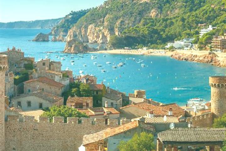 Riley, 30 — Escort in Saucelle, Spain