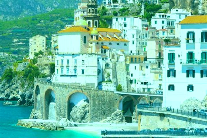 Riley, 30 — Escort in Specchia, Italy