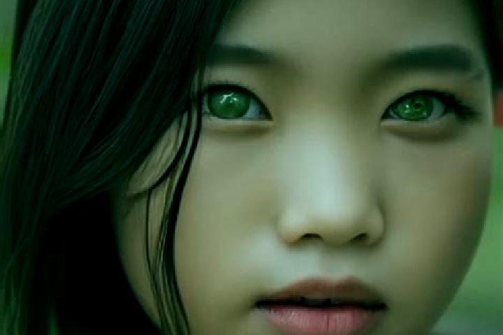 Riley, 31, a auburn green-eyed asian companion based in els Poblets. Offering Domination, Tantra, Dinner Date. Available for incall and outcall, day and even...