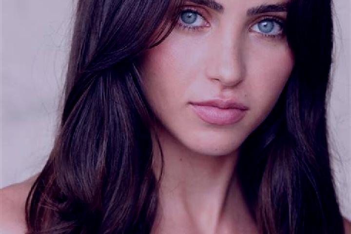 Riley, 31, a brunette brown-eyed latina companion based in Trooper. Offering Girlfriend Experience, GFE, 69. Available for incall and outcall, overnight book...