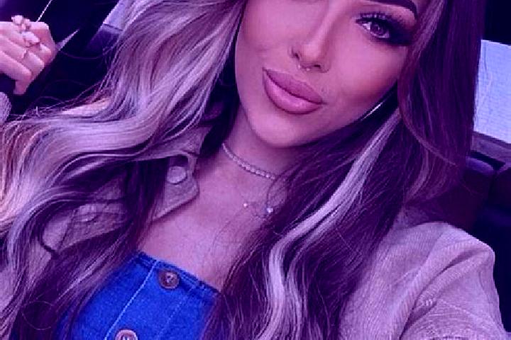 Riley, 31, a dark blonde brown-eyed caribbean companion based in Llagostera. Offering Fetish, 69, Duos. Available for incall and outcall, day and evening dates.