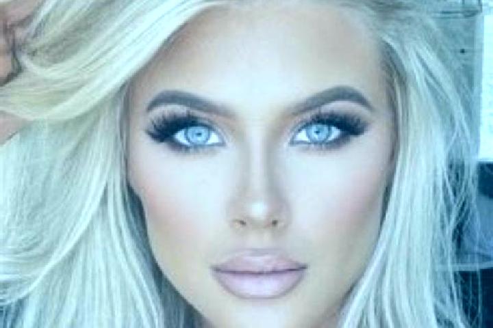 Riley, 31, a platinum blonde brown-eyed mixed companion based in Perosa Argentina. Offering Massage, BDSM, Dinner Date, Party Girl, CIM. Available for incall...