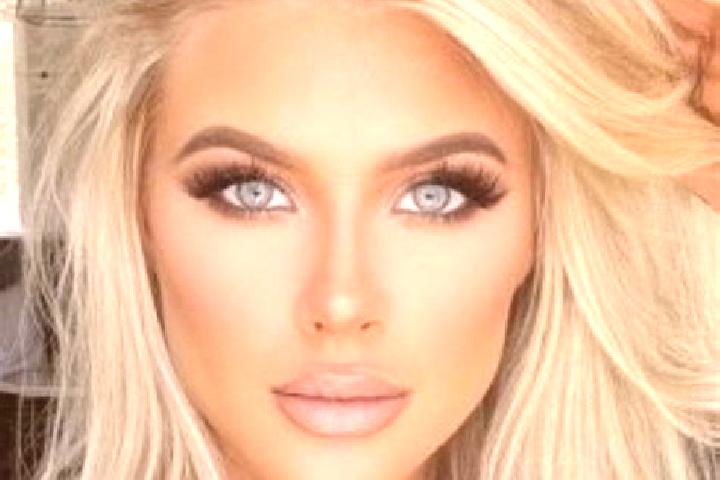Riley, 31, a platinum blonde hazel-eyed mixed companion based in Clonee. Offering GFE, Tantra, Overnight, Striptease. Available for incall and outcall, day a...