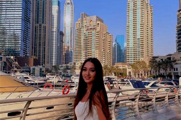 Riley, 31 — Escort in Alamadi, India