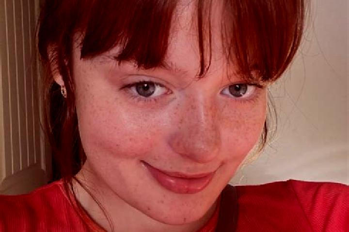 Riley, 32, a red green-eyed caucasian companion based in Clairfontaine. Offering BDSM, 69, Couples, Party Girl. Available for incall and outcall, overnight b...