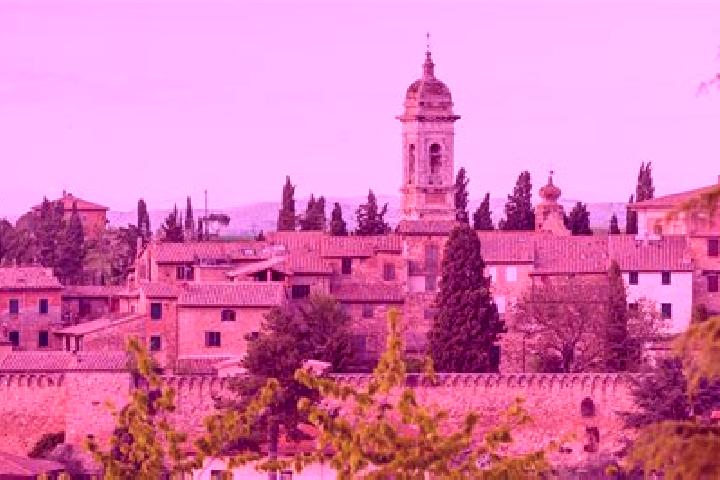 Riley, 32 — Escort in Corvino San Quirico, Italy