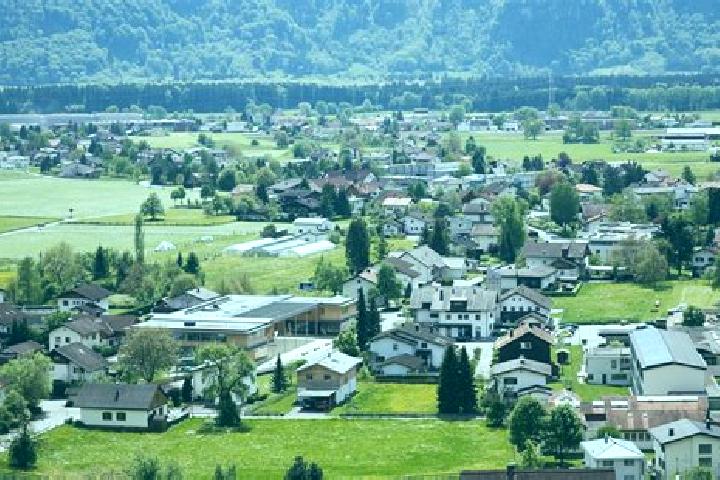 Riley, 32 — Escort in Ludesch, Austria