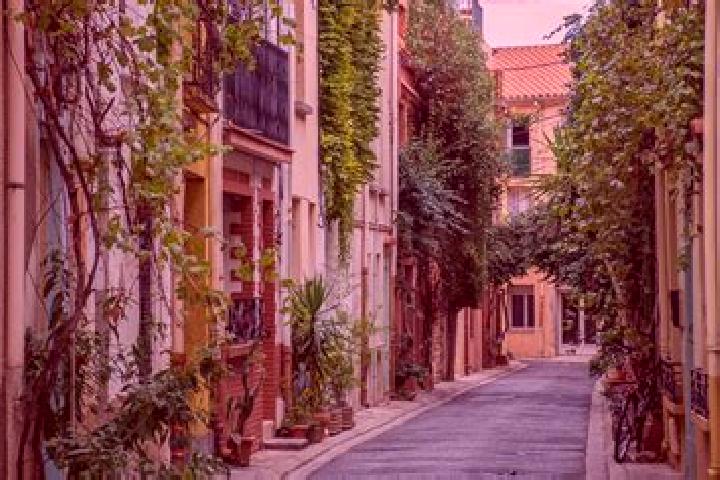 Riley, 32 — Escort in Santovenia, Spain