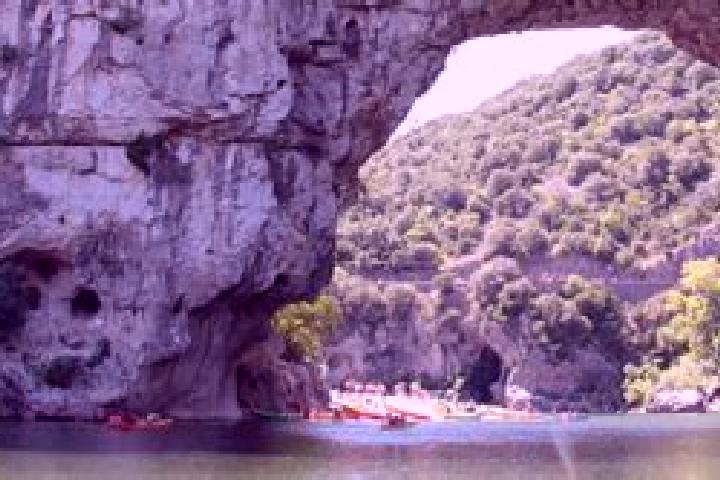 Riley, 32 — Escort in Vallon-Pont-d Arc, France