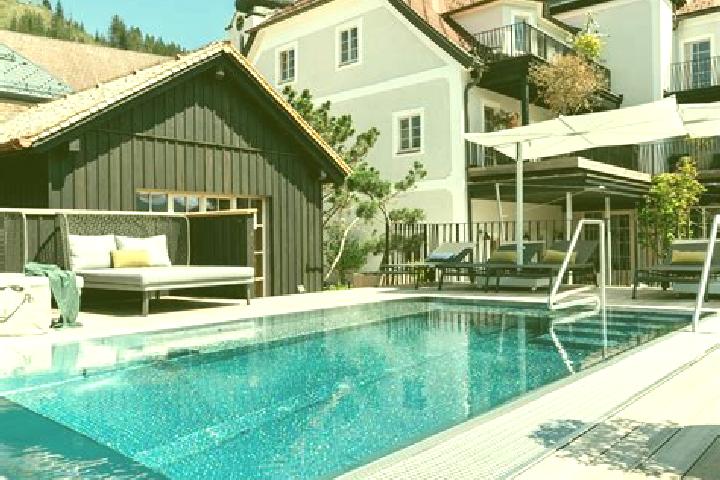 Riley, 33 — Escort in Eschenau, Austria