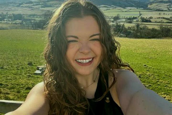 Riley, 33 — Escort in Gwynn, United States
