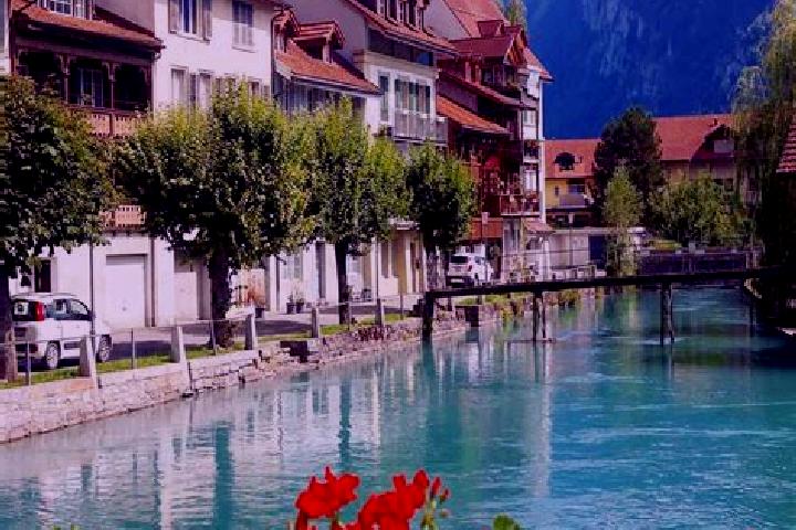 Riley, 34 — Escort in Birr, Switzerland