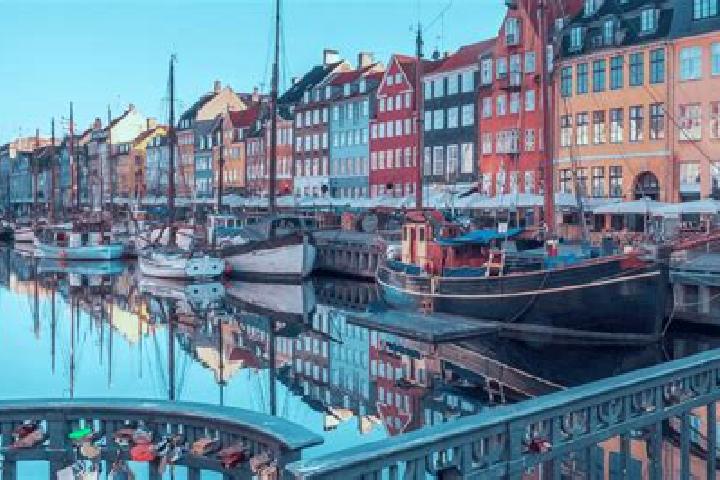 Riley, 34 — Escort in Bredebro, Denmark