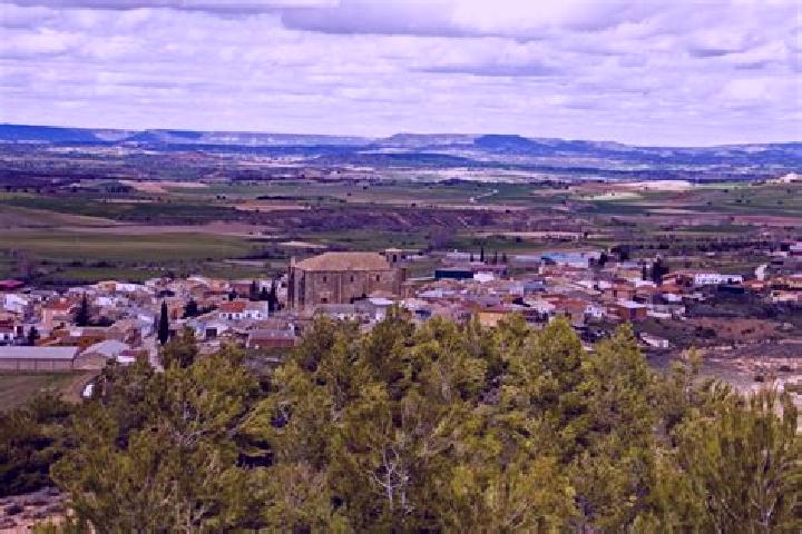 Riley, 34 — Escort in Canalejas del Arroyo, Spain