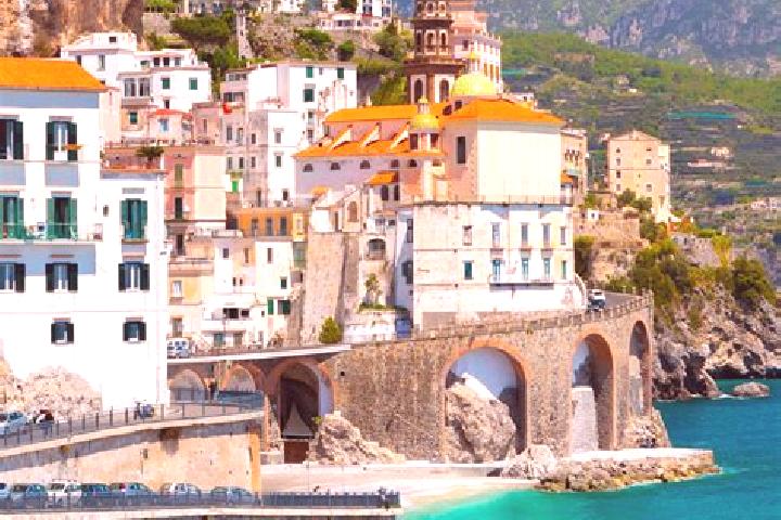Riley, 34 — Escort in Poggio Terzarmata, Italy