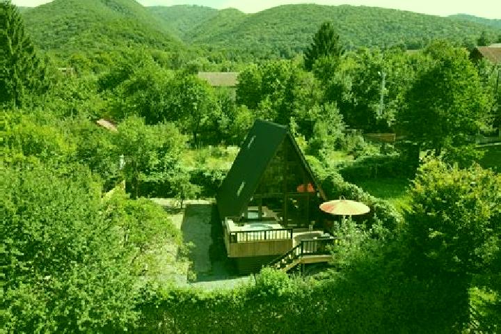 Riley, 34 — Escort in Poiana Sibiului, Romania