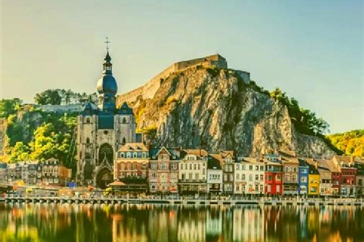Riley, 34 — Escort in Virelles, Belgium
