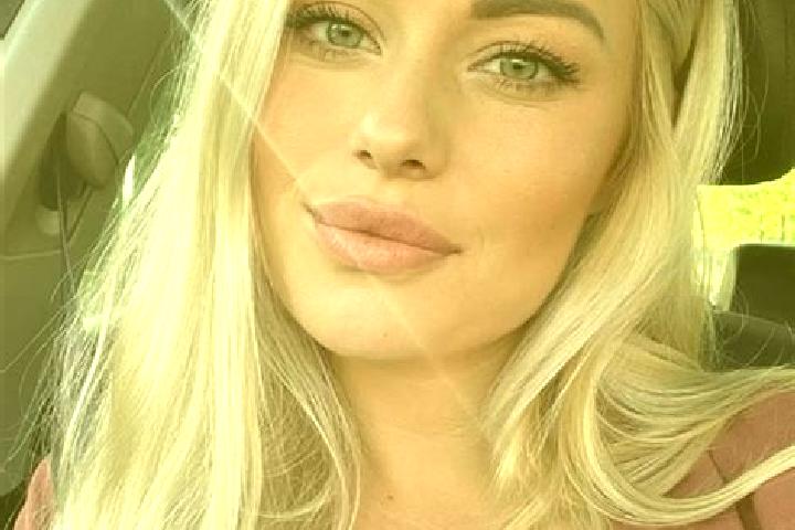 Riley, 35, a blonde hazel-eyed slavic companion based in Bad Laasphe. Offering Overnight, GFE, Fetish. Available for incall and outcall, overnight bookings a...