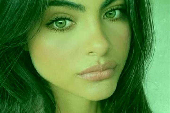 Riley, 35, a brunette green-eyed middle eastern companion based in Guanghe Chengguanzhen. Offering OWO, Domination, Striptease, Dinner Date, Duos. Available ...