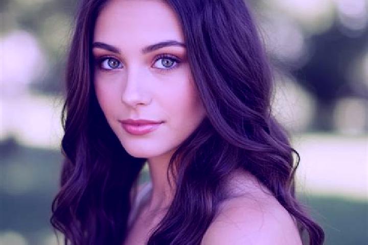 Riley, 35, a brunette hazel-eyed mixed companion based in Markopoulo. Offering Domination, A-Level, Girlfriend Experience. Available for incall and outcall, ...