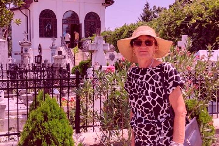 Riley, 35 — Escort in Bughea de Jos, Romania