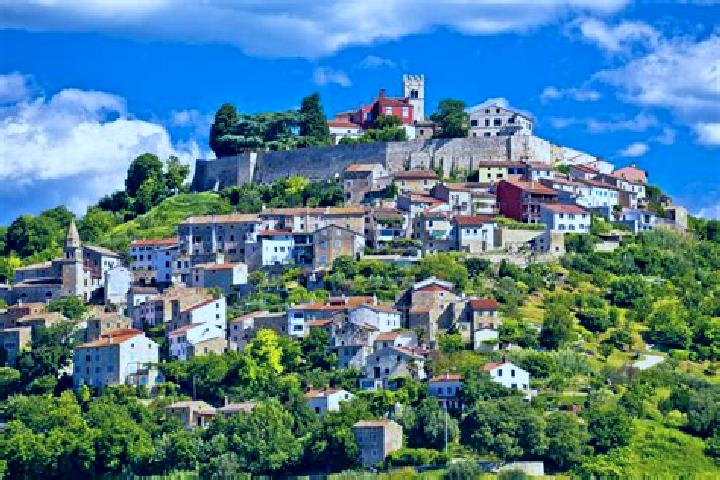 Riley, 35 — Escort in Motovun, Croatia