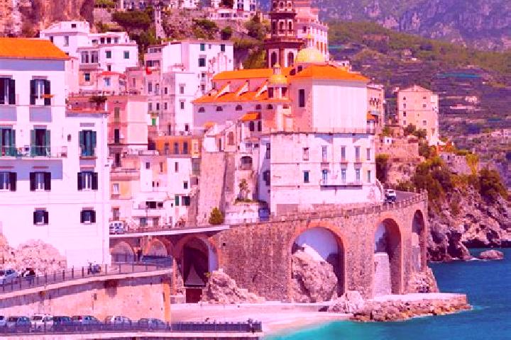 Riley, 35 — Escort in Serrano, Italy