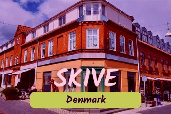 Riley, 35 — Escort in Skive, Denmark