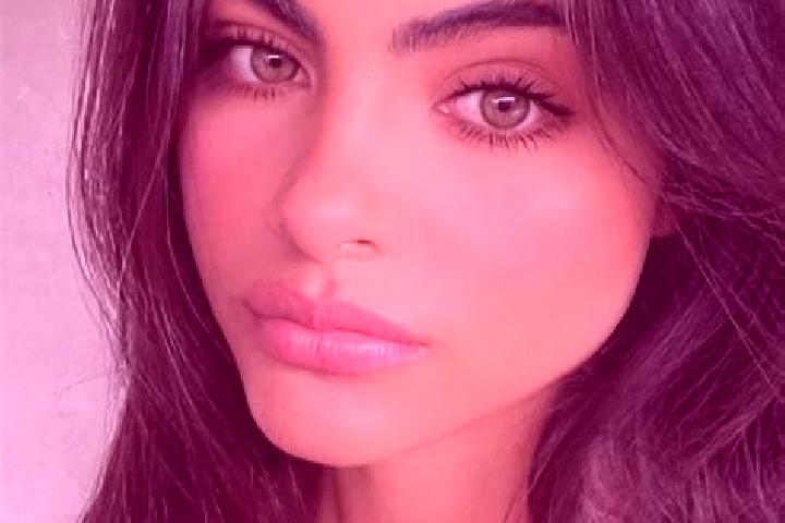 Riley, 36, a chestnut blue-eyed indian companion based in Bugabita Arriba. Offering Domination, Tantra, 69, A-Level, Deep French Kissing. Available for incal...