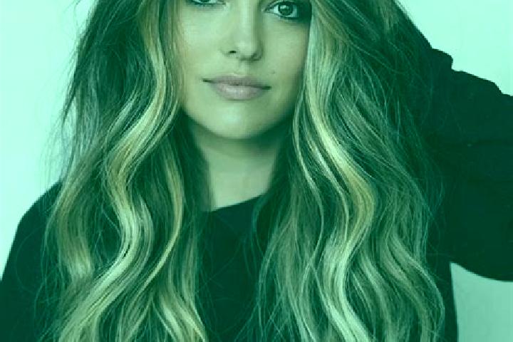 Riley, 36, a dark blonde brown-eyed caucasian companion based in Casinhas. Offering Massage, 69, A-Level. Available for incall and outcall, overnight booking...