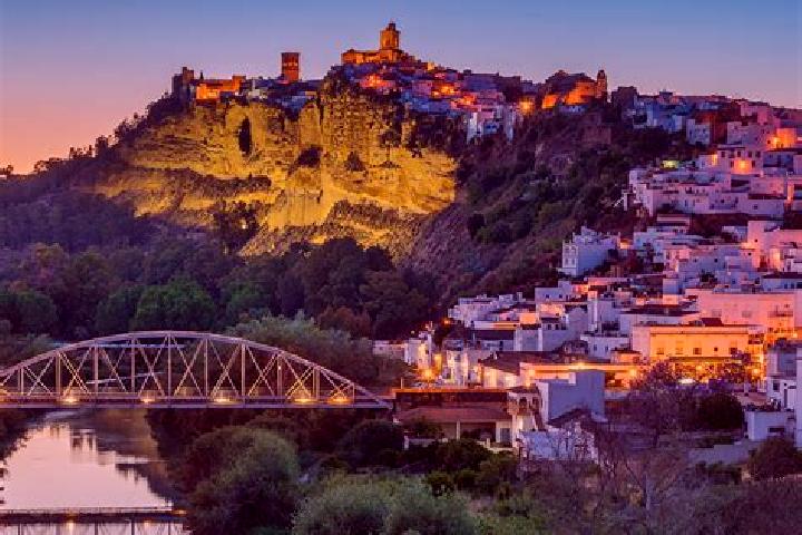 Riley, 36 — Escort in Aldeaseca de la Frontera, Spain