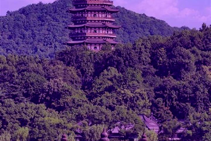 Riley, 36 — Escort in Fengjing, China