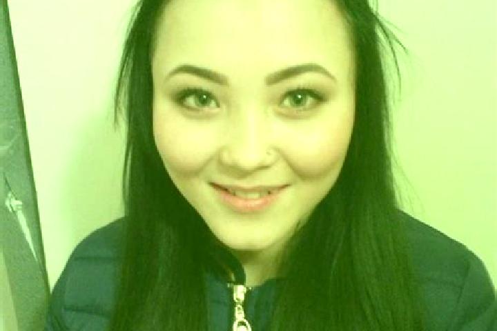 Riley, 37, a auburn green-eyed asian companion based in Pacaraima. Offering Couples, OWO, Massage, Duos. Available for incall and outcall, overnight bookings...