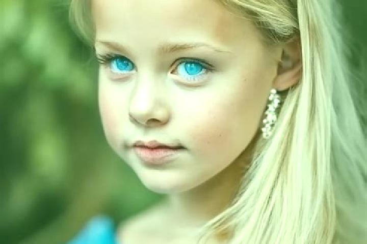 Riley, 37, a blonde blue-eyed asian companion based in Fabrizia. Offering Girlfriend Experience, OWO, GFE, Party Girl, Domination. Available for incall and o...