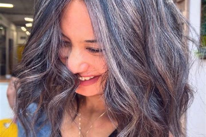 Riley, 37, a brunette grey-eyed asian companion based in Bateguedia. Offering Erotic Massage, Girlfriend Experience, Prostate Massage. Available for incall a...