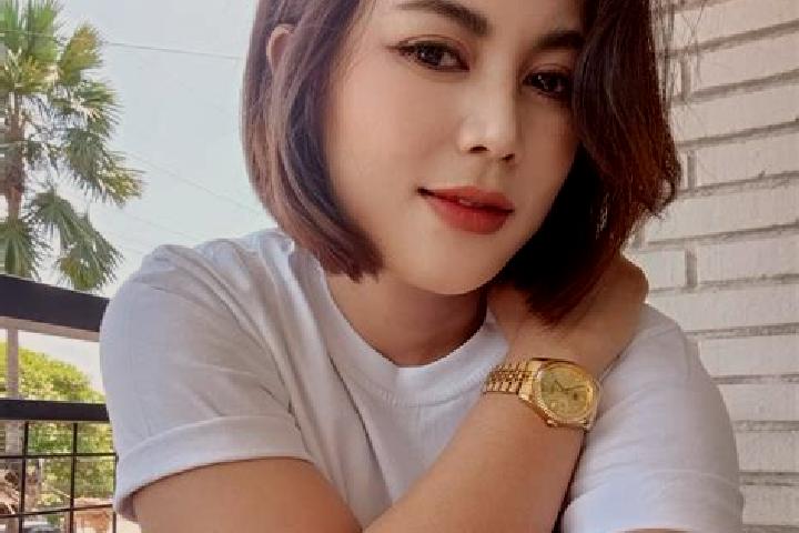 Riley, 37 — Escort in Cihideung Satu, Indonesia