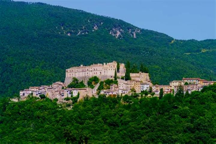 Riley, 37 — Escort in Rocca Sinibalda, Italy