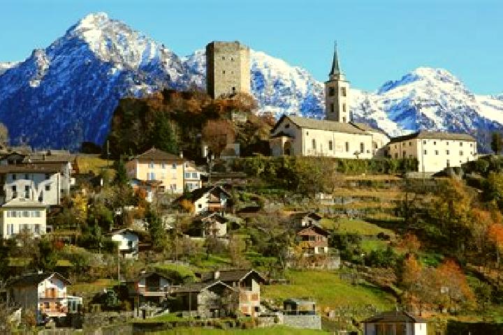 Riley, 37 — Escort in Santa Maria in Calanca, Switzerland
