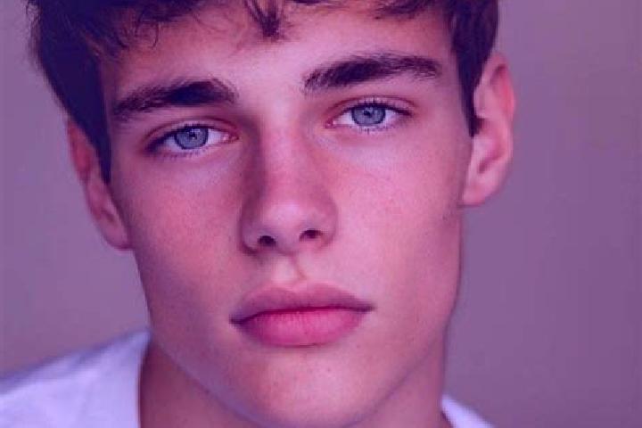 Riley, 38, a black brown-eyed caucasian companion based in Pastene. Offering Massage, A-Level, Couples, Overnight, Duos. Available for incall and outcall, da...