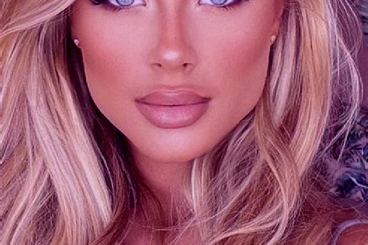 Riley, 38, a blonde blue-eyed latina companion based in Guntur. Offering OWO, Couples, 69. Available for incall and outcall, overnight bookings available.