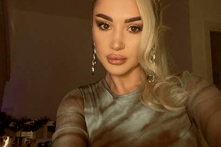 Riley, 38, a blonde grey-eyed caucasian companion based in Borovkivka. Offering Girlfriend Experience, Fetish, Couples, Travel Companion. Available for incal...