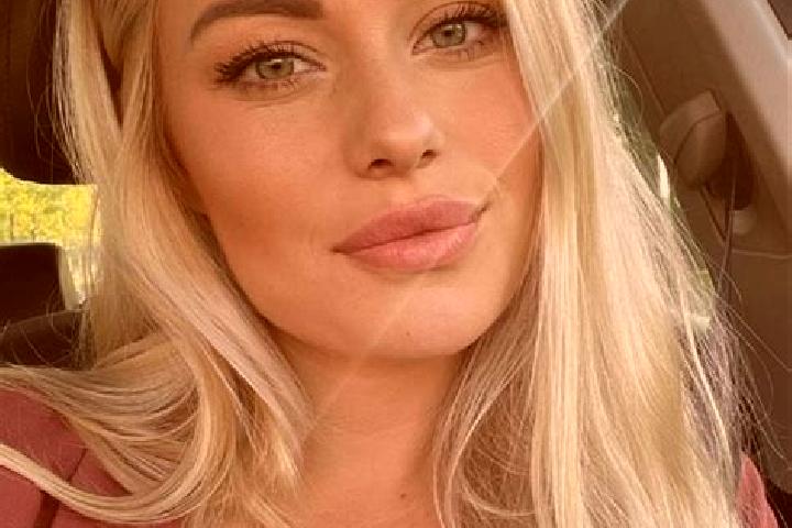Riley, 38, a blonde hazel-eyed middle eastern companion based in Antonelli. Offering Travel Companion, GFE, Duos. Available for incall and outcall, day and e...