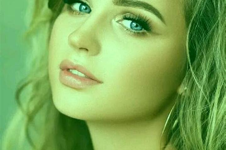 Riley, 38, a dark blonde blue-eyed slavic companion based in Serrata. Offering Girlfriend Experience, 69, Prostate Massage. Available for incall and outcall,...